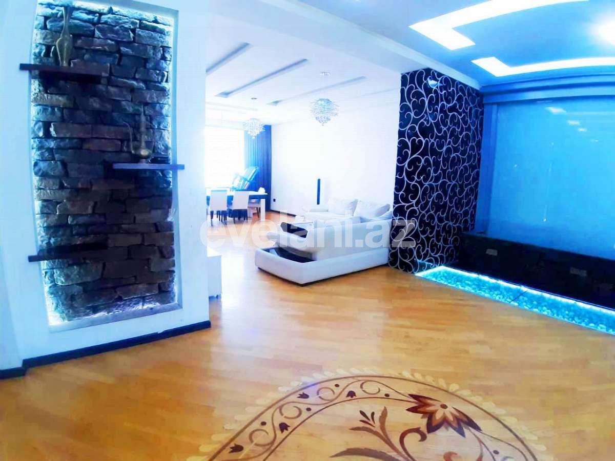 Продаётся, новостройка, 4-комнаты, 176 m², Низами m.