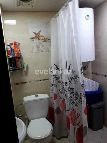 Satılır, köhnə tikili, 3 otaqlı, 70 m², Gənclik m.