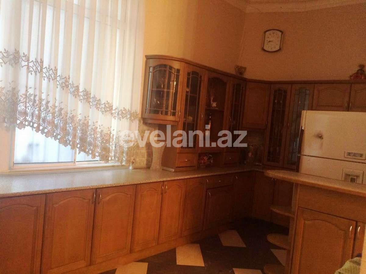 Satılır, köhnə tikili, 4 otaqlı, 143 m², 28 may m.