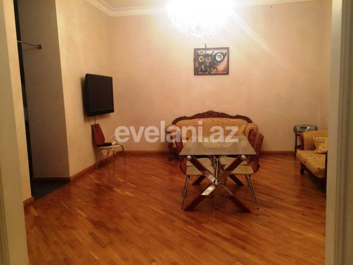 Satılır, köhnə tikili, 4 otaqlı, 143 m², 28 may m.