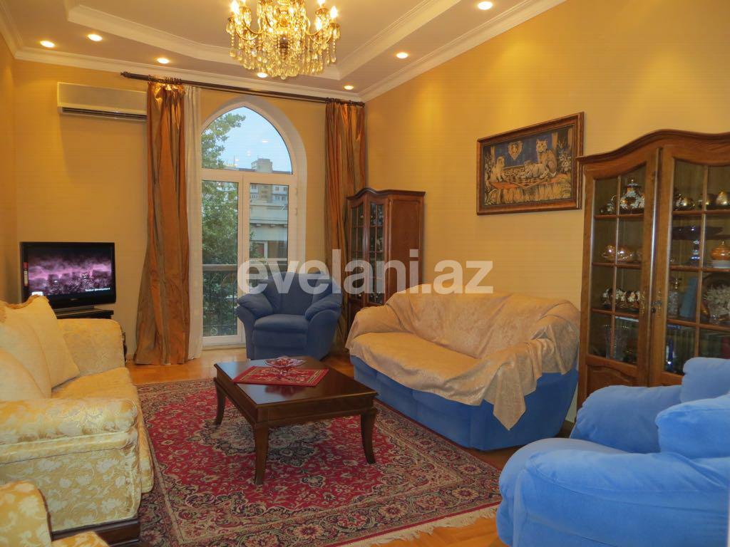 Satılır, köhnə tikili, 5 otaqlı, 120 m², 28 may m.