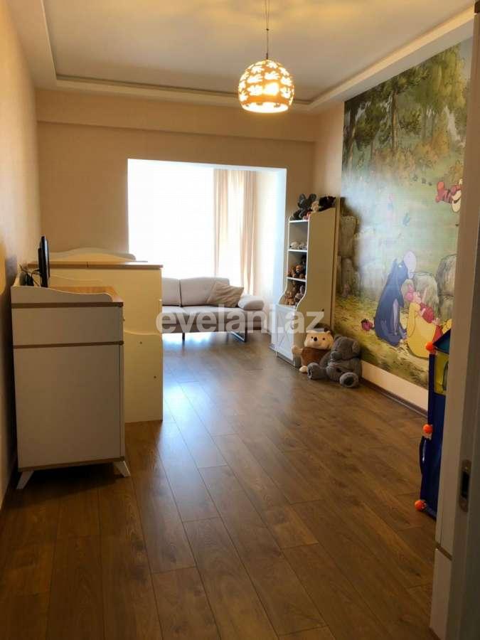 Satılır, yeni tikili, 3 otaqlı, 142 m², Şah İsmayıl Xətai m.
