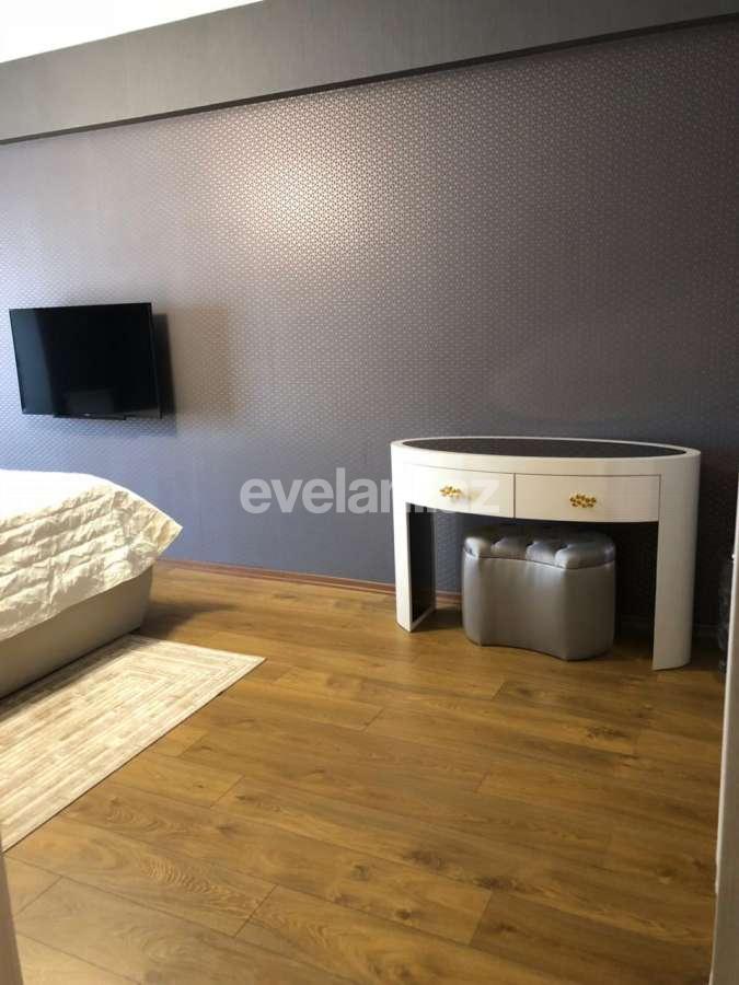 Satılır, yeni tikili, 3 otaqlı, 142 m², Şah İsmayıl Xətai m.