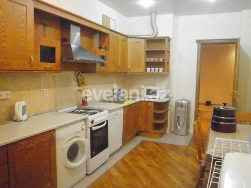 Kirayə verilir, yeni tikili, 4 otaqlı, 178 m², Nizami m.
