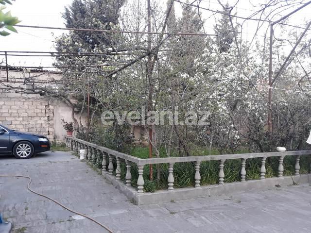 Satılır, həyət evi / bağ, 6 otaqlı, 220 m², Qaraçuxur q.