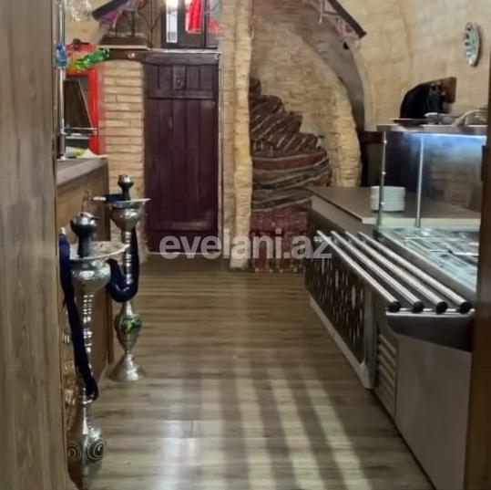 Kirayə verilir, obyekt, 200 m², İçəri Şəhər m.