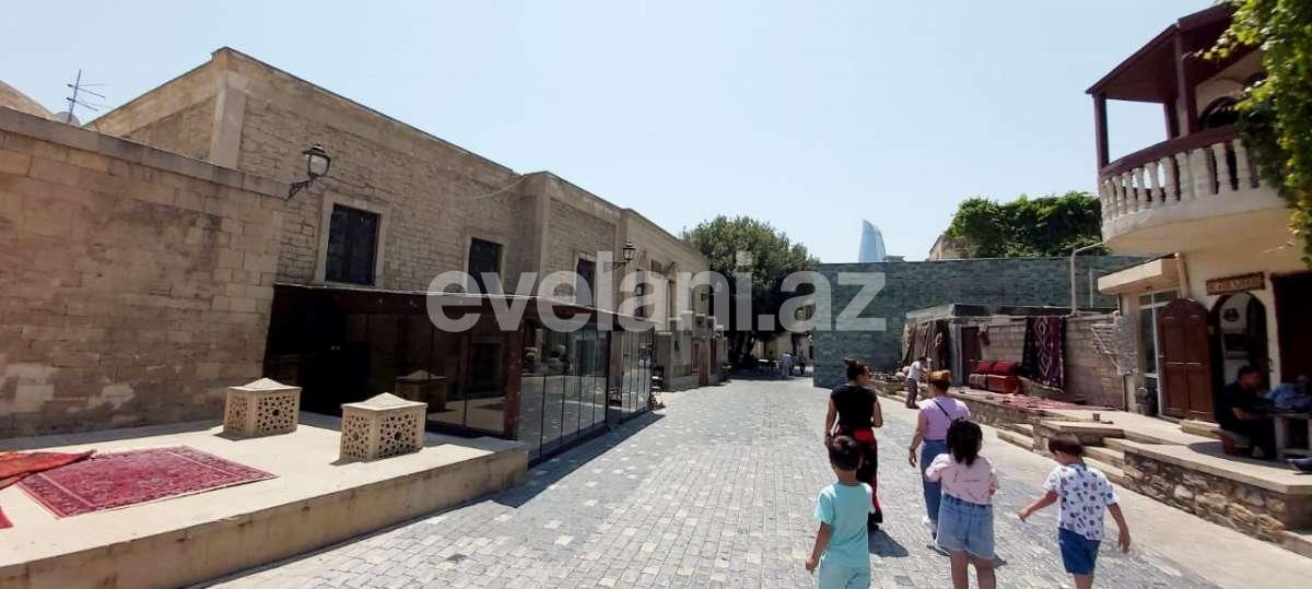 Kirayə verilir, obyekt, 200 m², İçəri Şəhər m.