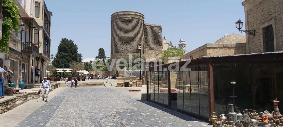 Kirayə verilir, obyekt, 200 m², İçəri Şəhər m.