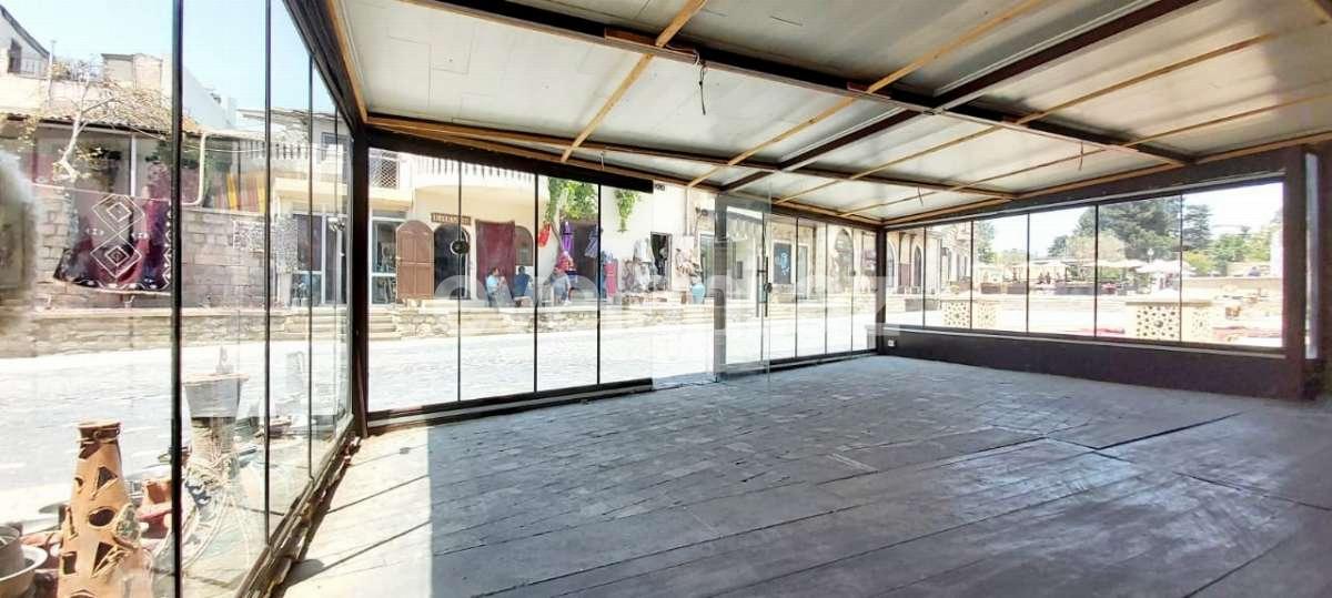 Kirayə verilir, obyekt, 200 m², İçəri Şəhər m.