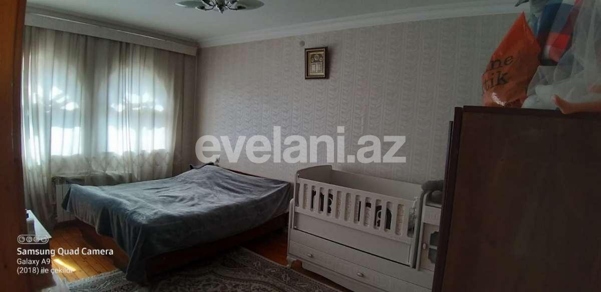 Sale, old building, 3 room, 84 m², Inshaatchilar m.