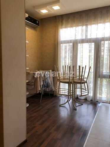 Rent, old building, 2 room, 68 m², Sabail r.