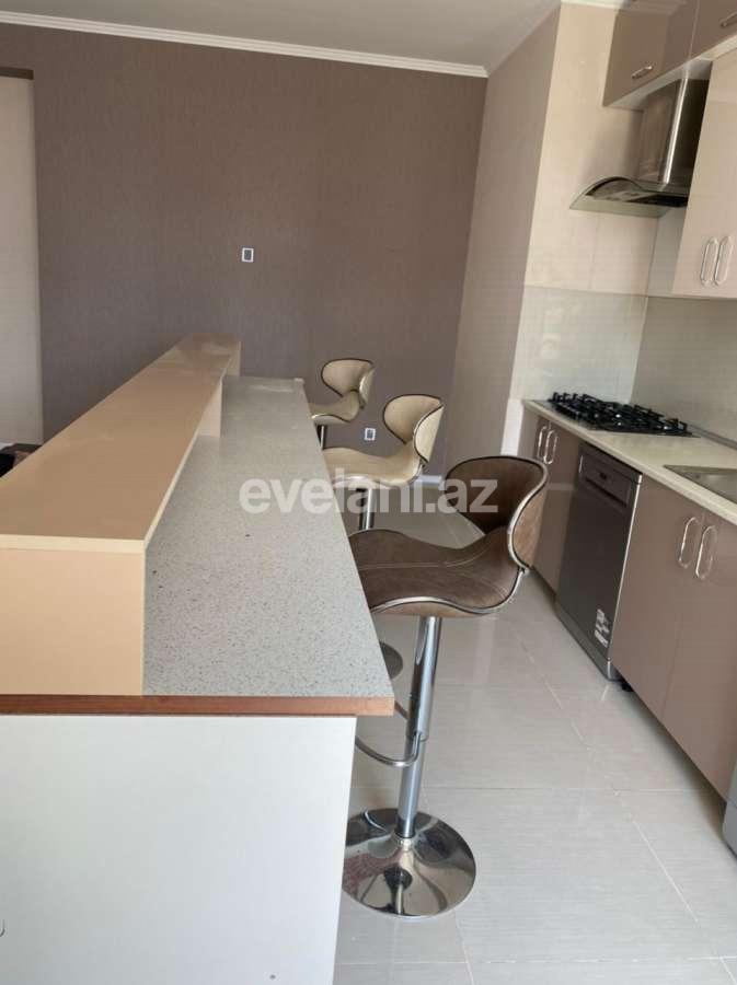 Kirayə verilir, yeni tikili, 3 otaqlı, 140 m², Şah İsmayıl Xətai m.