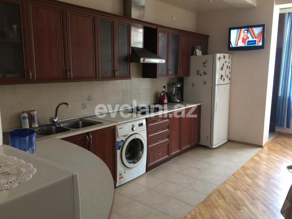 Satılır, yeni tikili, 4 otaqlı, 160 m², 28 may m.