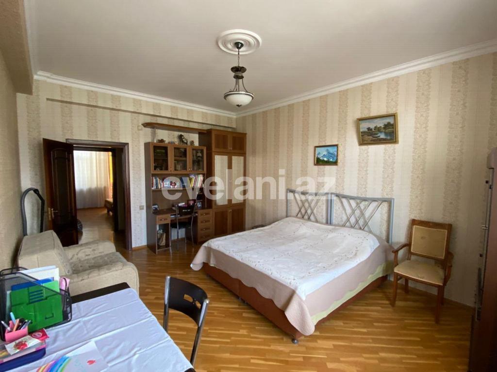 Satılır, yeni tikili, 4 otaqlı, 160 m², 28 may m.