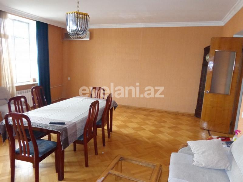 Satılır, köhnə tikili, 4 otaqlı, 100 m², Elmlər Akademiyası m.