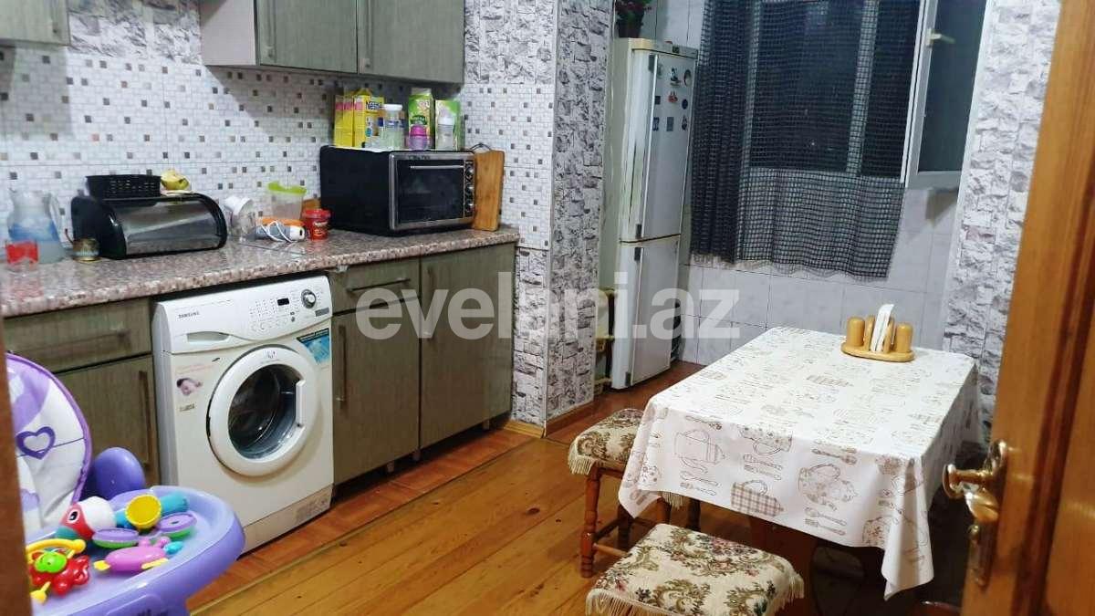 Satılır, köhnə tikili, 3 otaqlı, 80 m², Əhmədli m.