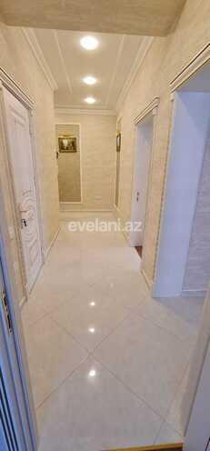 Satılır, yeni tikili, 3 otaqlı, 107 m², 8-ci mikrorayon q.