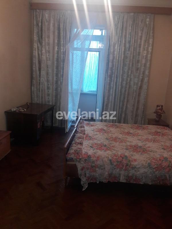 Satılır, köhnə tikili, 3 otaqlı, 85 m², Elmlər Akademiyası m.