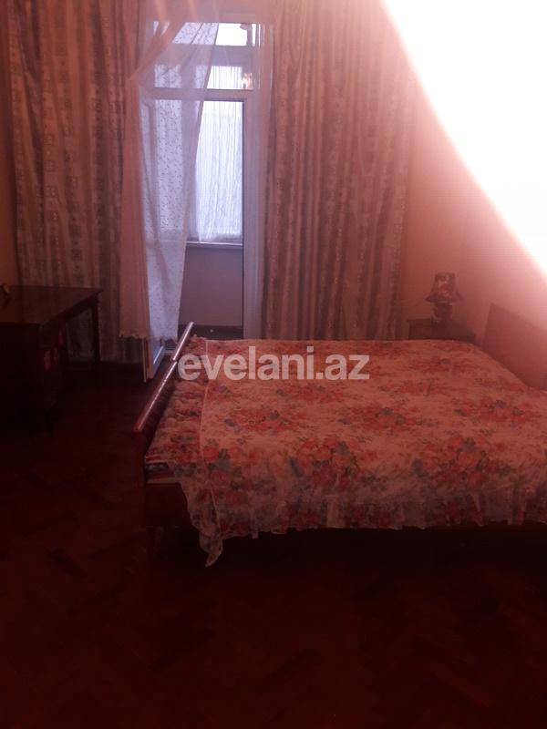 Satılır, köhnə tikili, 3 otaqlı, 85 m², Elmlər Akademiyası m.