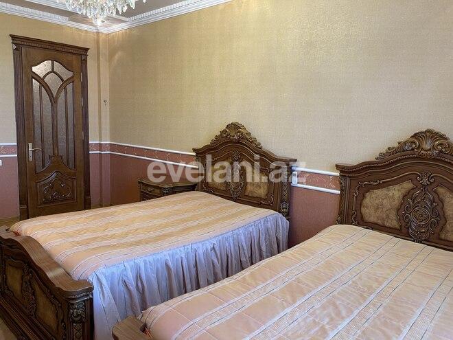 Продаётся, новостройка, 4-комнаты, 205 m², 28 мая m.