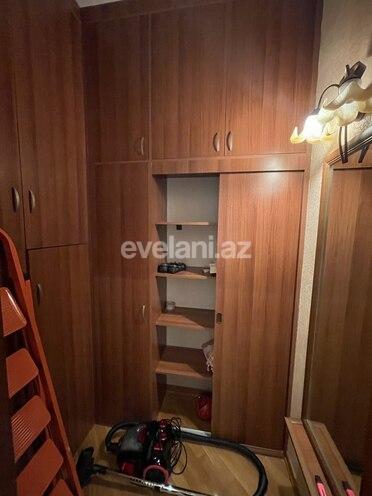 Продаётся, новостройка, 4-комнаты, 205 m², 28 мая m.