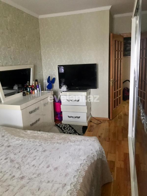 Sale, old building, 2 room, 65 m², Nariman Narimanov m.