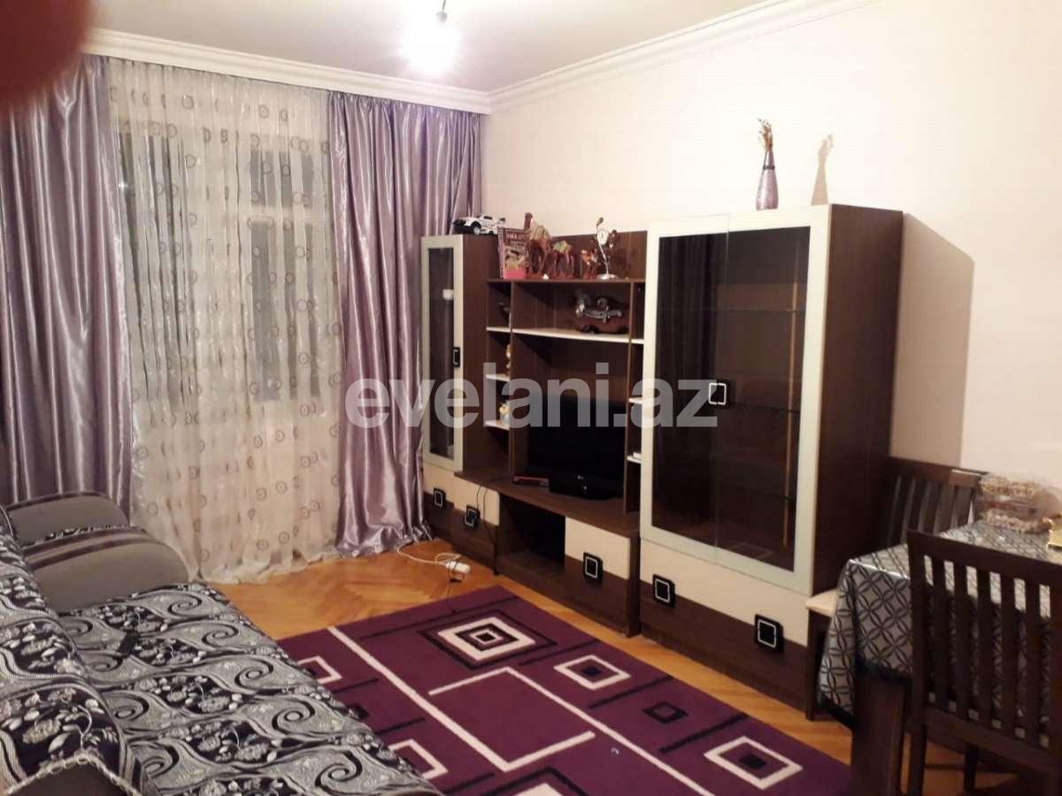 Kirayə verilir, köhnə tikili, 2 otaqlı, 54 m², İnşaatçılar m.
