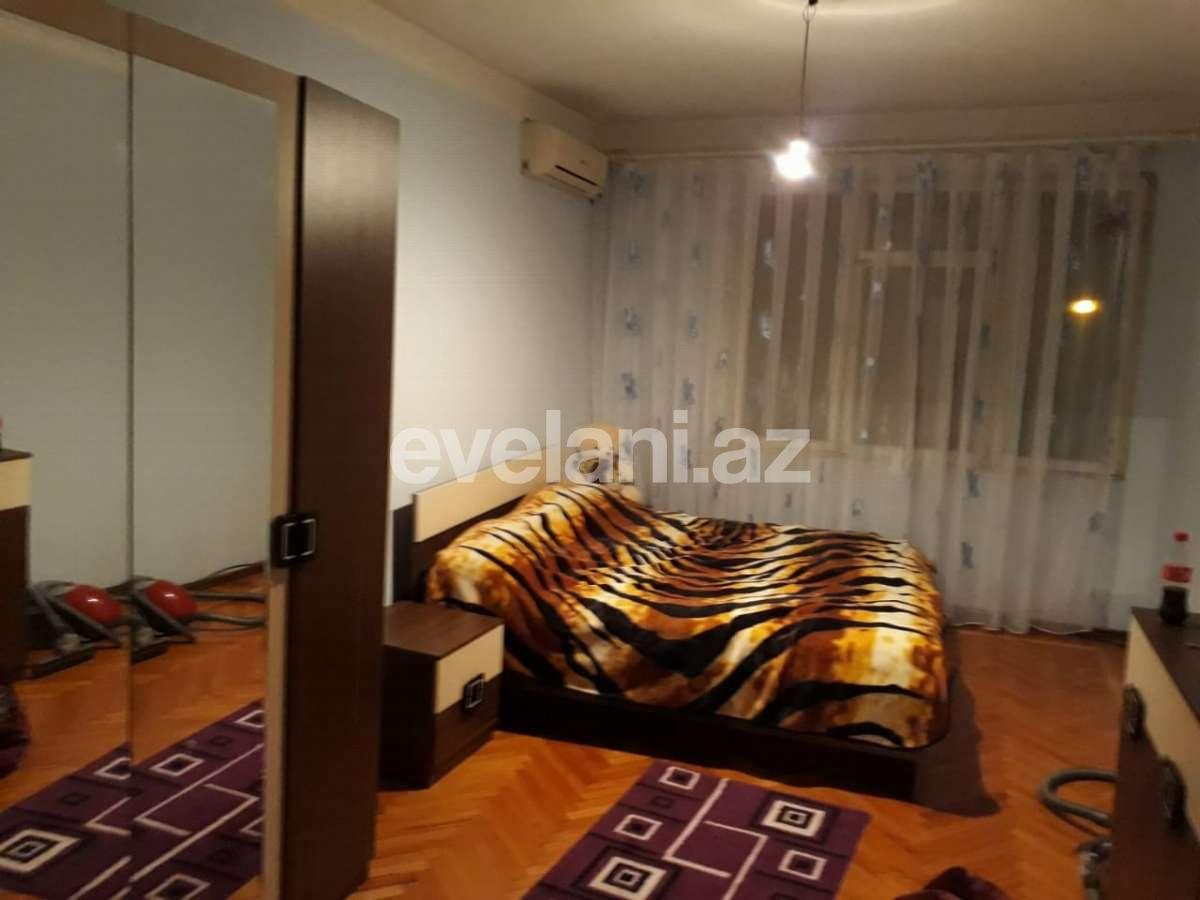 Kirayə verilir, köhnə tikili, 2 otaqlı, 54 m², İnşaatçılar m.