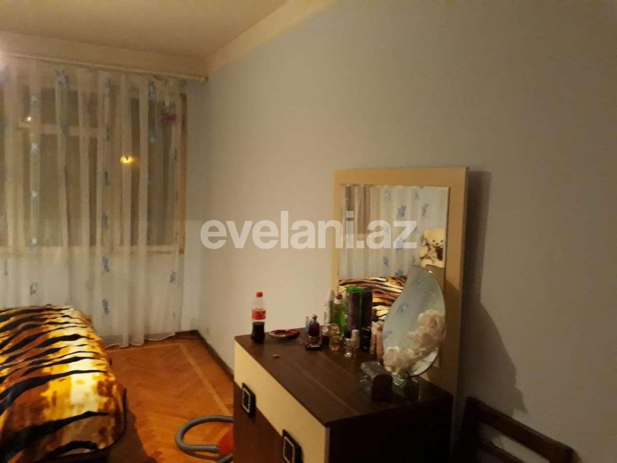 Kirayə verilir, köhnə tikili, 2 otaqlı, 54 m², İnşaatçılar m.
