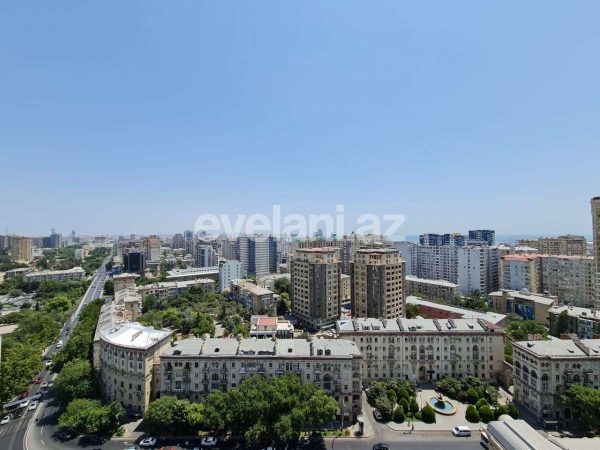 Satılır, yeni tikili, 3 otaqlı, 156 m², Elmlər Akademiyası m.