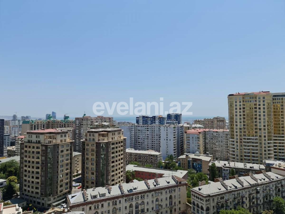 Satılır, yeni tikili, 3 otaqlı, 156 m², Elmlər Akademiyası m.