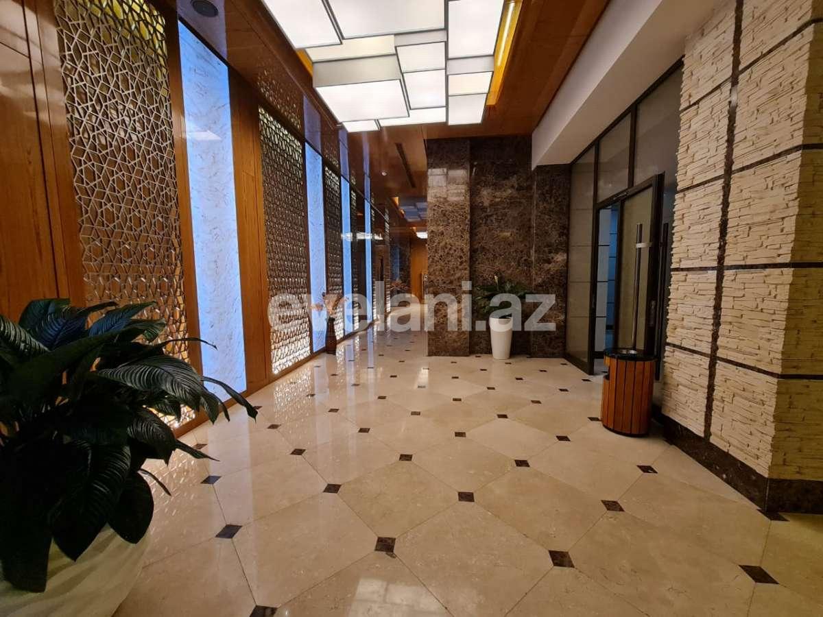 Satılır, yeni tikili, 3 otaqlı, 156 m², Elmlər Akademiyası m.