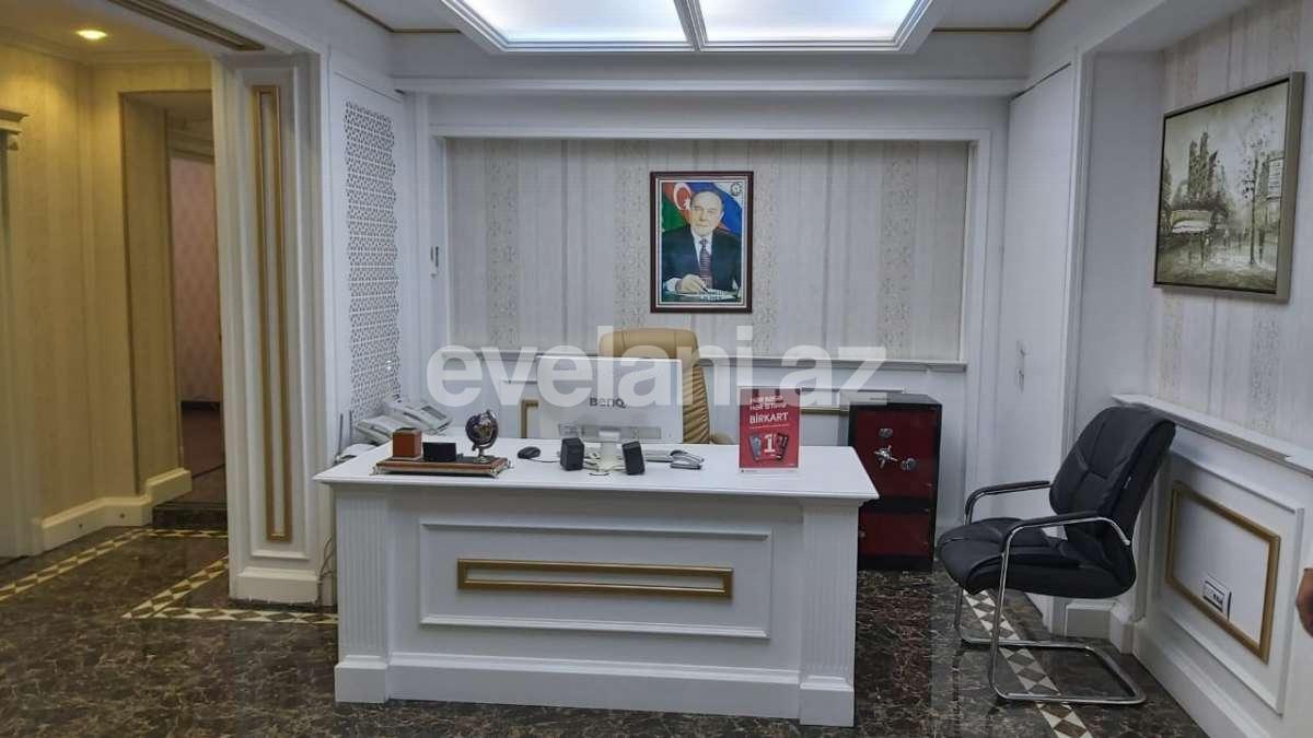 Rent, office, 11 room, 640 m², Ganjlik m.