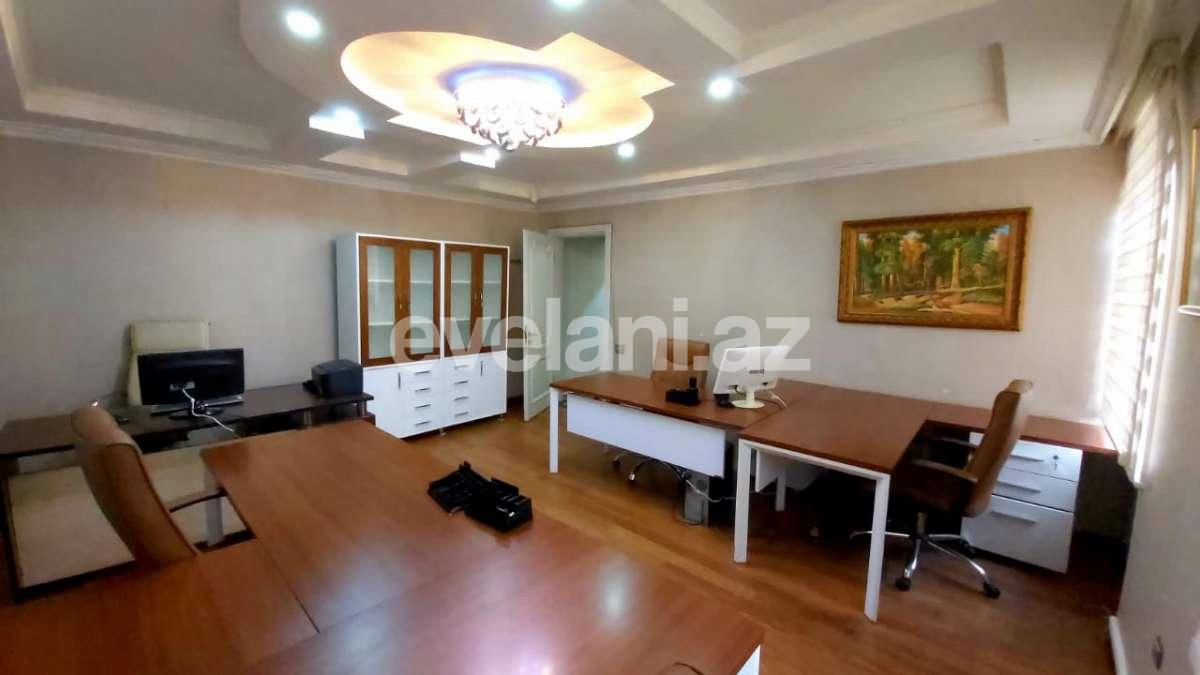 Rent, office, 11 room, 640 m², Ganjlik m.