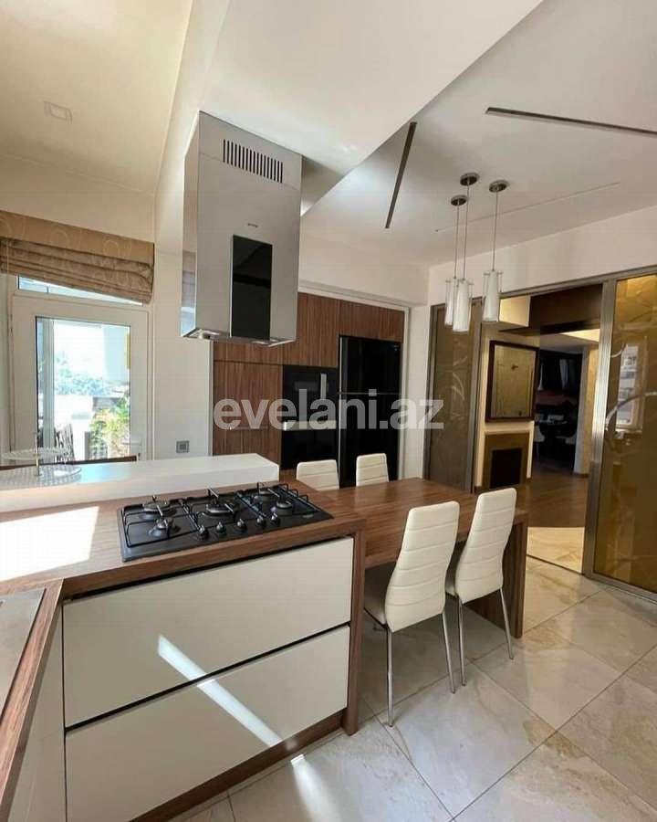 Satılır, yeni tikili, 5 otaqlı, 160 m², Şah İsmayıl Xətai m.
