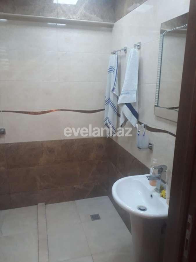 Satılır, köhnə tikili, 3 otaqlı, 105 m², Elmlər Akademiyası m.