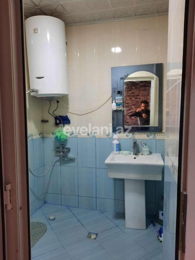 Satılır, köhnə tikili, 3 otaqlı, 80 m², Xalqlar Dostluğu m.