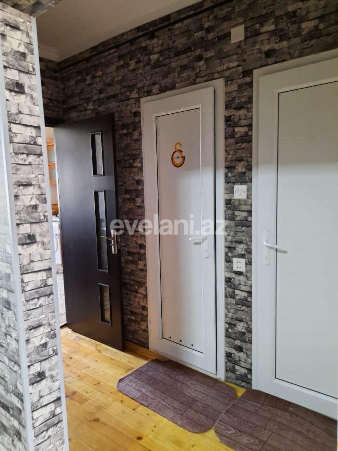 Satılır, köhnə tikili, 3 otaqlı, 80 m², Xalqlar Dostluğu m.