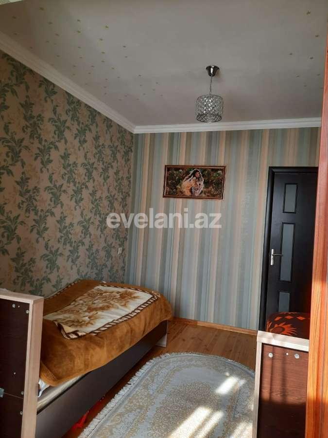 Satılır, köhnə tikili, 3 otaqlı, 80 m², Xalqlar Dostluğu m.