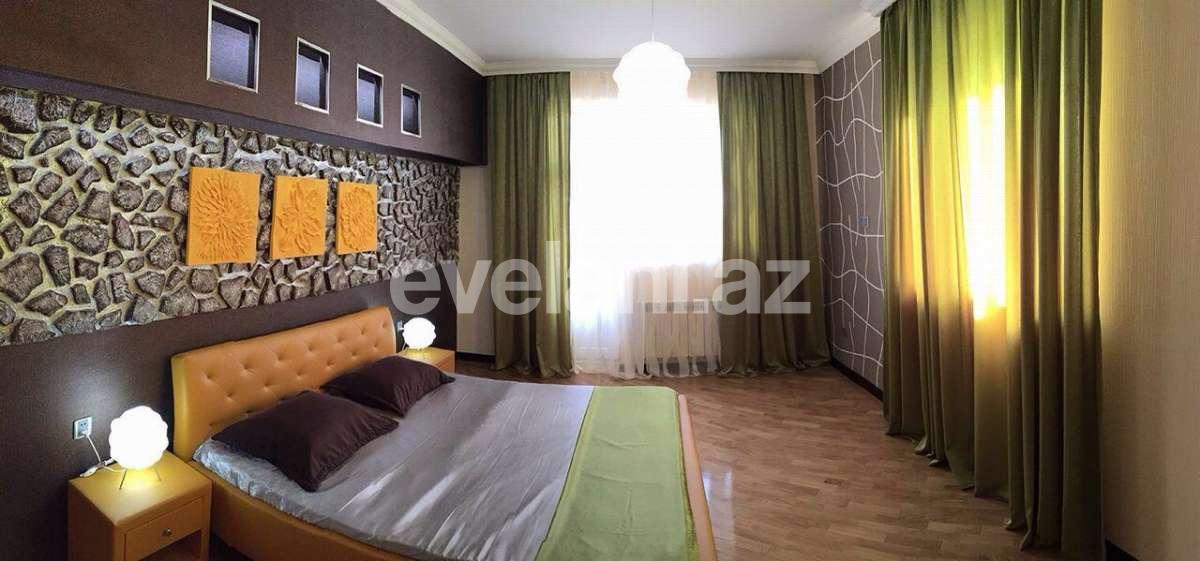 Satılır, yeni tikili, 3 otaqlı, 135 m², Gənclik m.