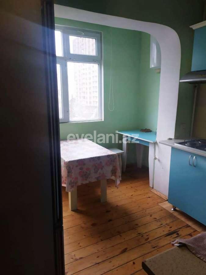 Satılır, köhnə tikili, 2 otaqlı, 60 m², Şah İsmayıl Xətai m.