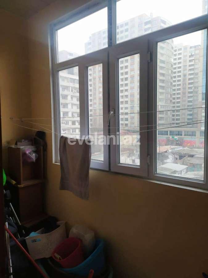 Satılır, köhnə tikili, 2 otaqlı, 60 m², Şah İsmayıl Xətai m.