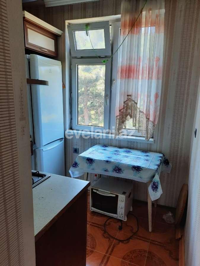 Сдаётся, вторичка, 2-комнаты, 50 m², 20 январь m.