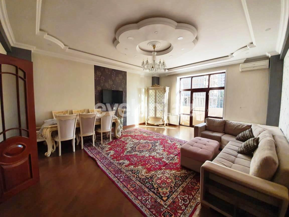 Satılır, yeni tikili, 3 otaqlı, 145 m², Gənclik m.