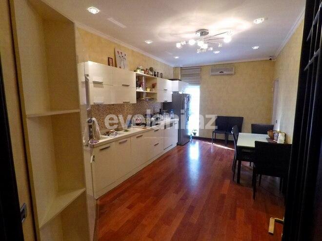 Satılır, yeni tikili, 4 otaqlı, 181 m², Nəriman Nərimanov m.