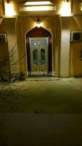 Сдаётся, вторичка, 2-комнаты, 90 m², Ичери Шехер m.