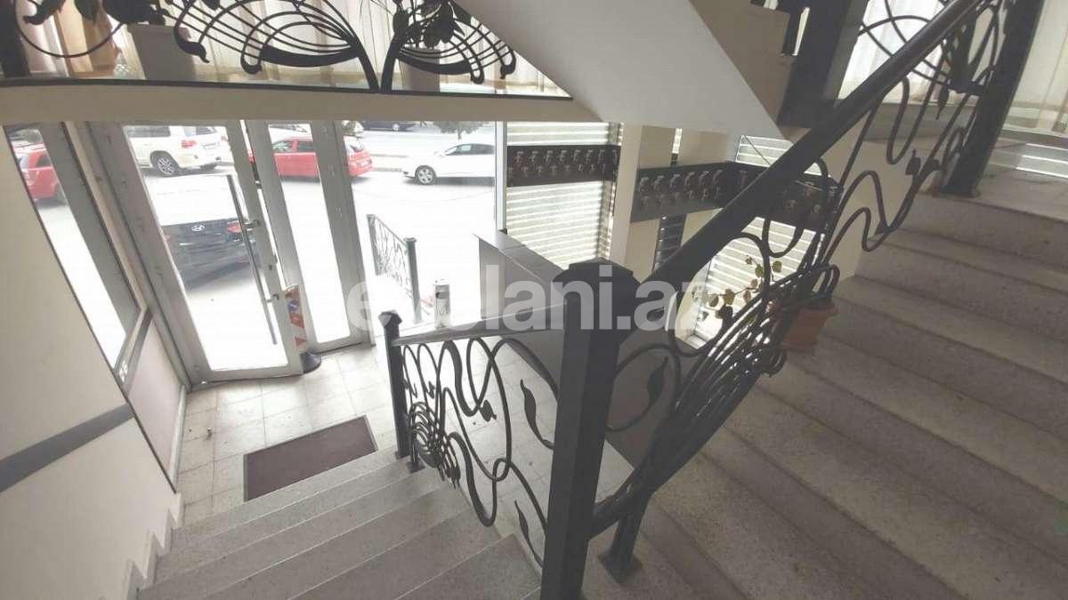 Kirayə verilir, obyekt, 700 m², Yasamal r.