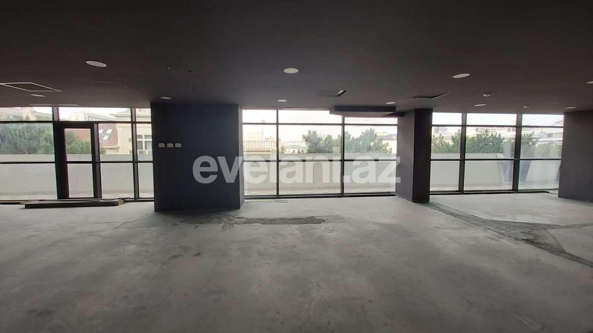 Kirayə verilir, obyekt, 500 m², Elmlər Akademiyası m.