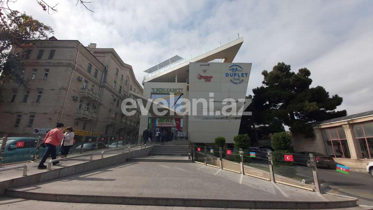 Kirayə verilir, obyekt, 500 m², Elmlər Akademiyası m.