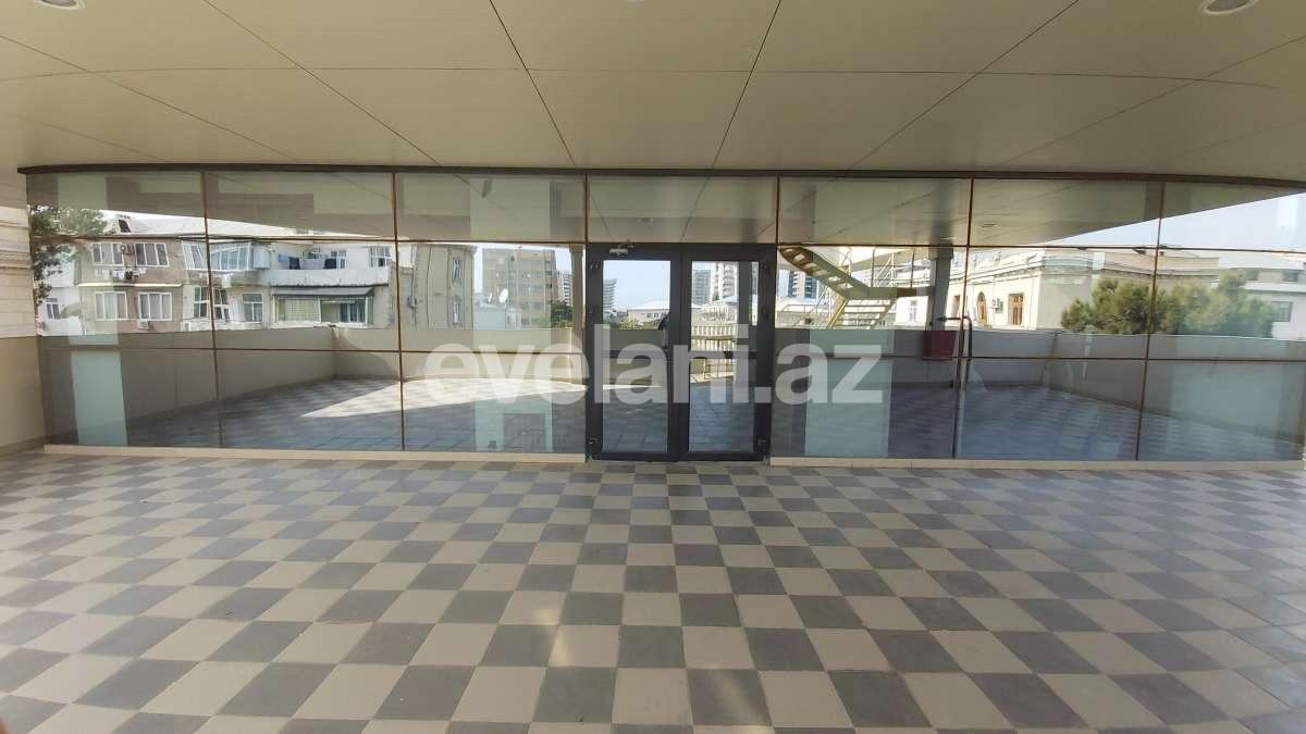 Kirayə verilir, obyekt, 500 m², Elmlər Akademiyası m.